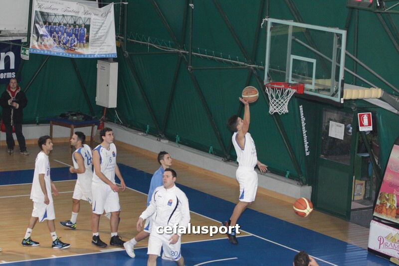 120304 sport 329_tn.jpg